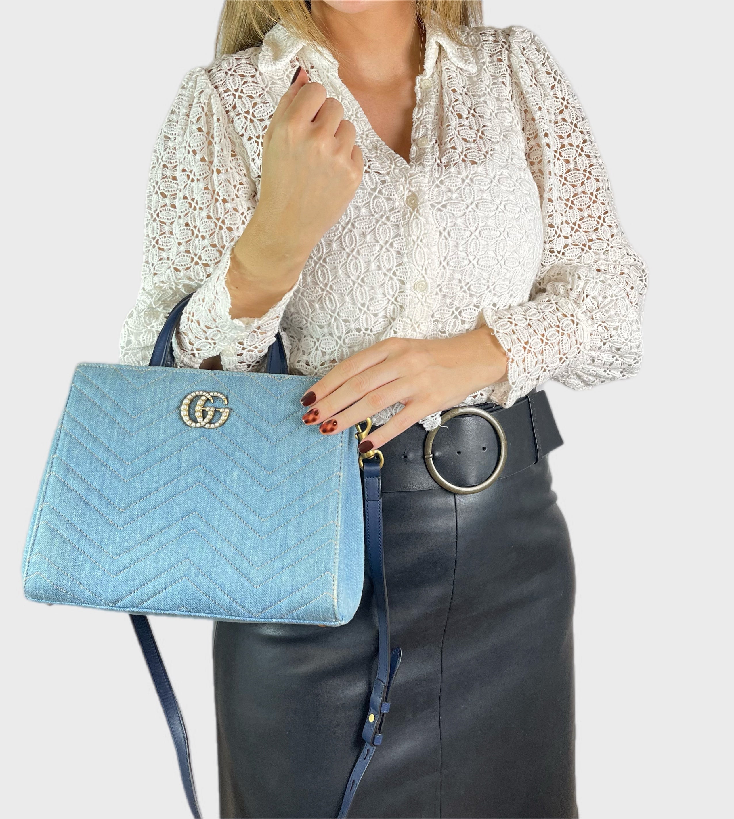 GUCCI GG MARMONT METALASSÉ DENIM BAG