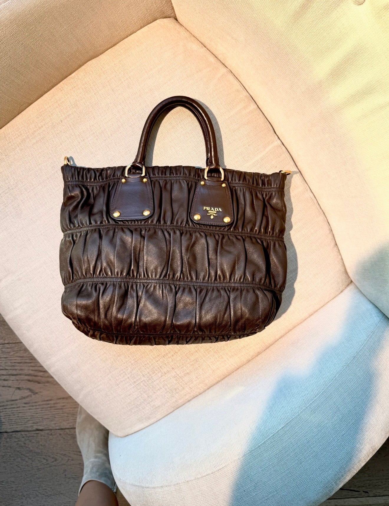 VINTAGE PRADA Y2K GAUFRE BROWN RUCHED TOTE