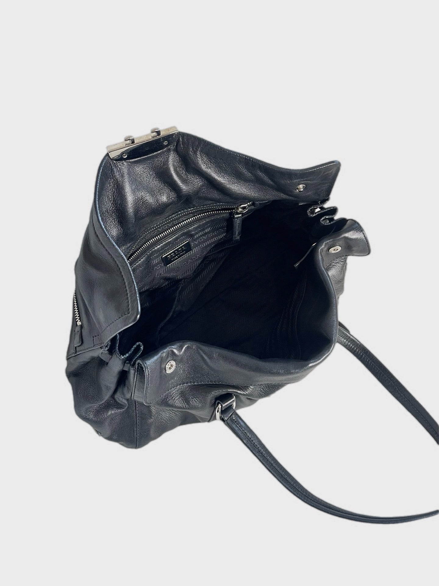VINTAGE PRADA EASY SHOULDER BAG CALF LEATHER BLACK FRONT FLAP Y2K