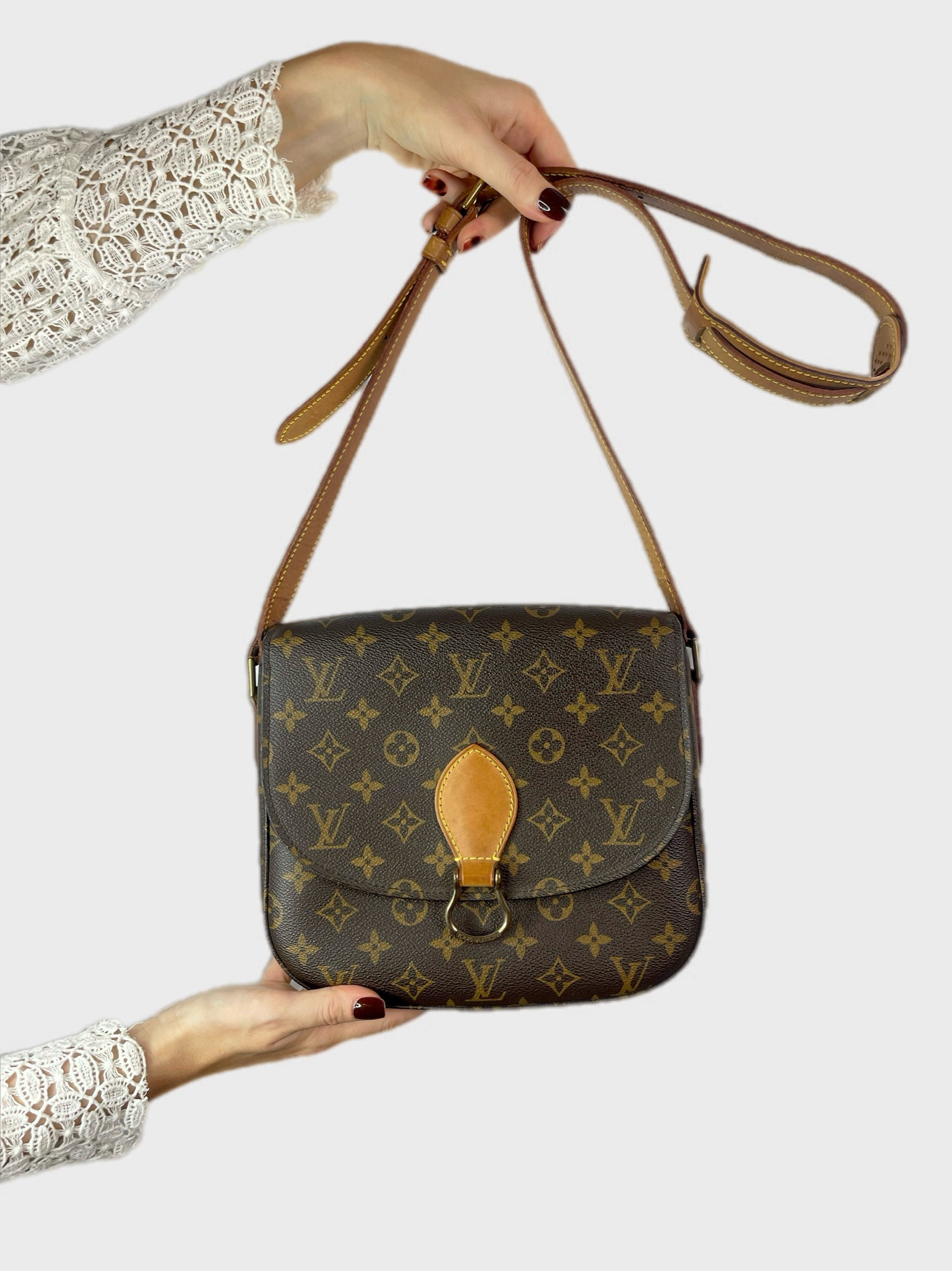 LOUIS VUITTON MONOGRAM SHOULDER BAG