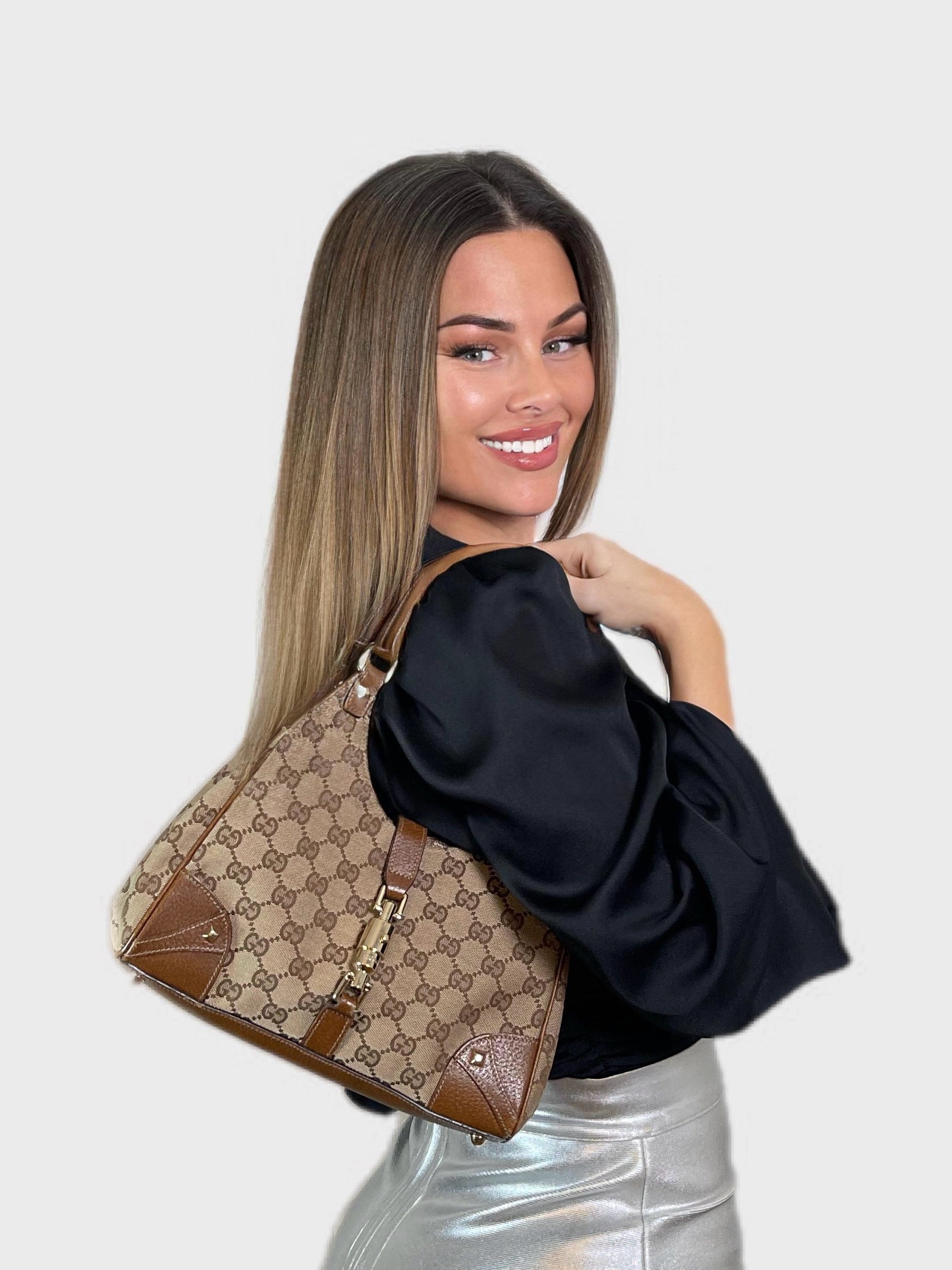 GUCCI NAILHEAD JACKIE VINTAGE MONOGRAM BROWN Y2K