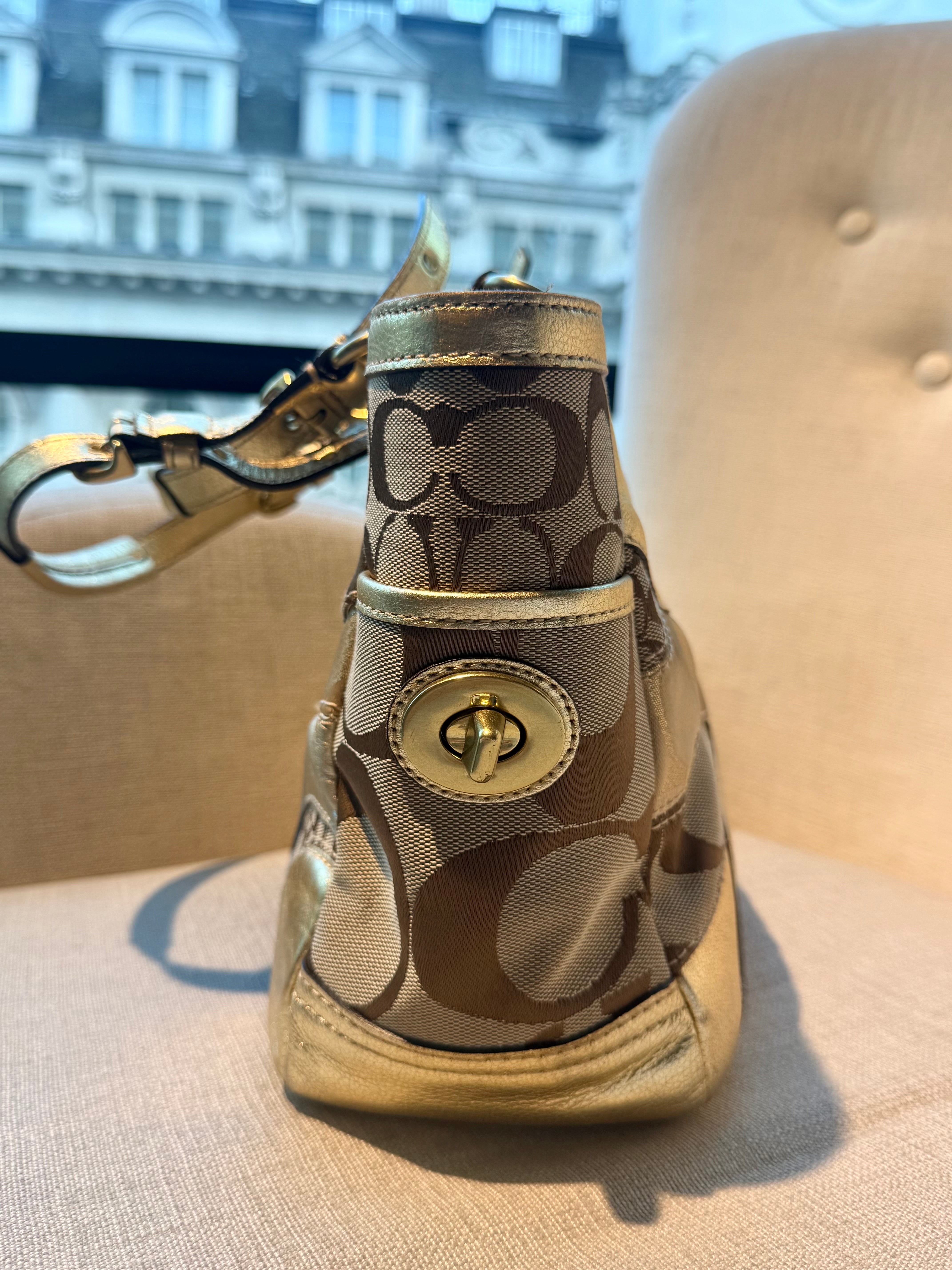 VINTAGE COACH Y2K 2000s GOLD BAG