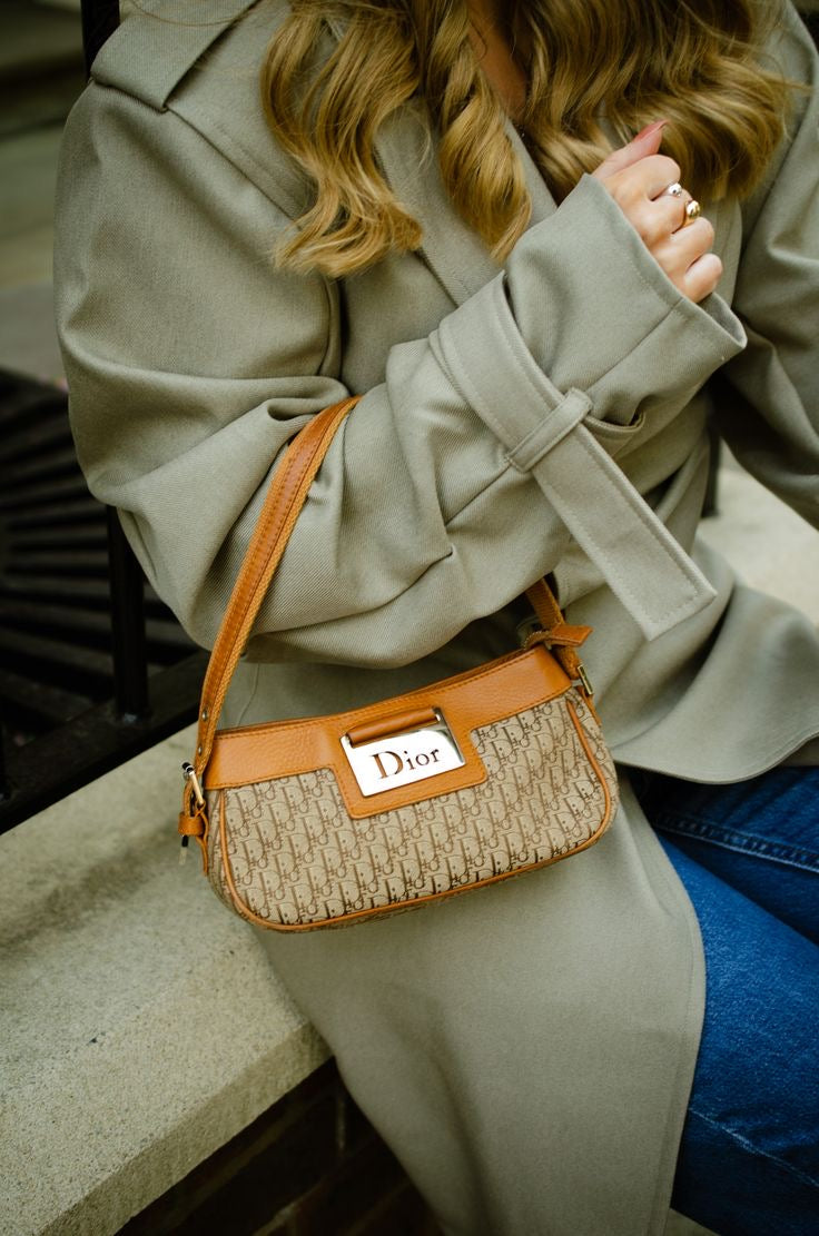 Y2K DIOR COLUMBUS VINTAGE  TROTTER TAN