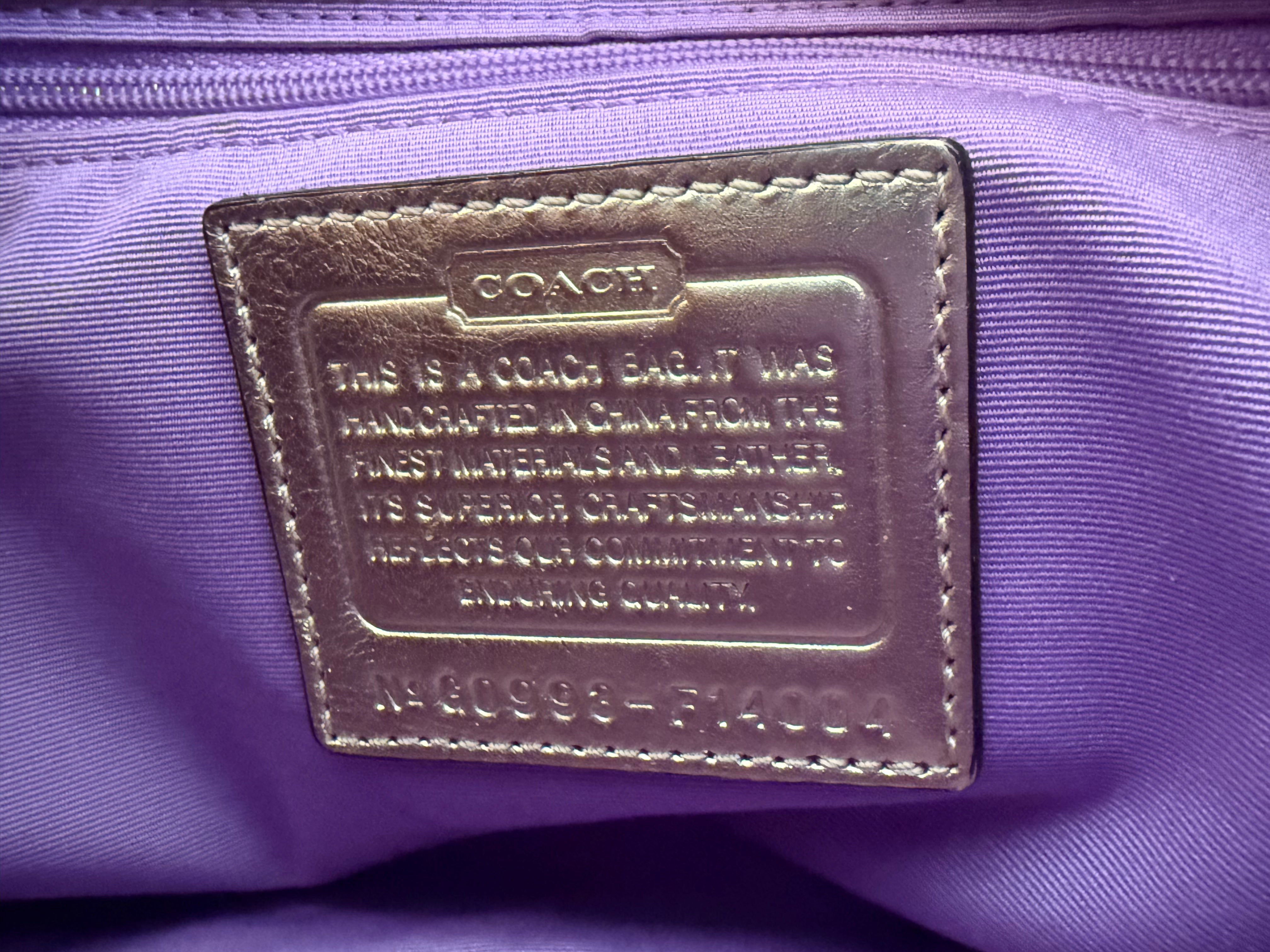 VINTAGE COACH Y2K 2000s GOLD BAG